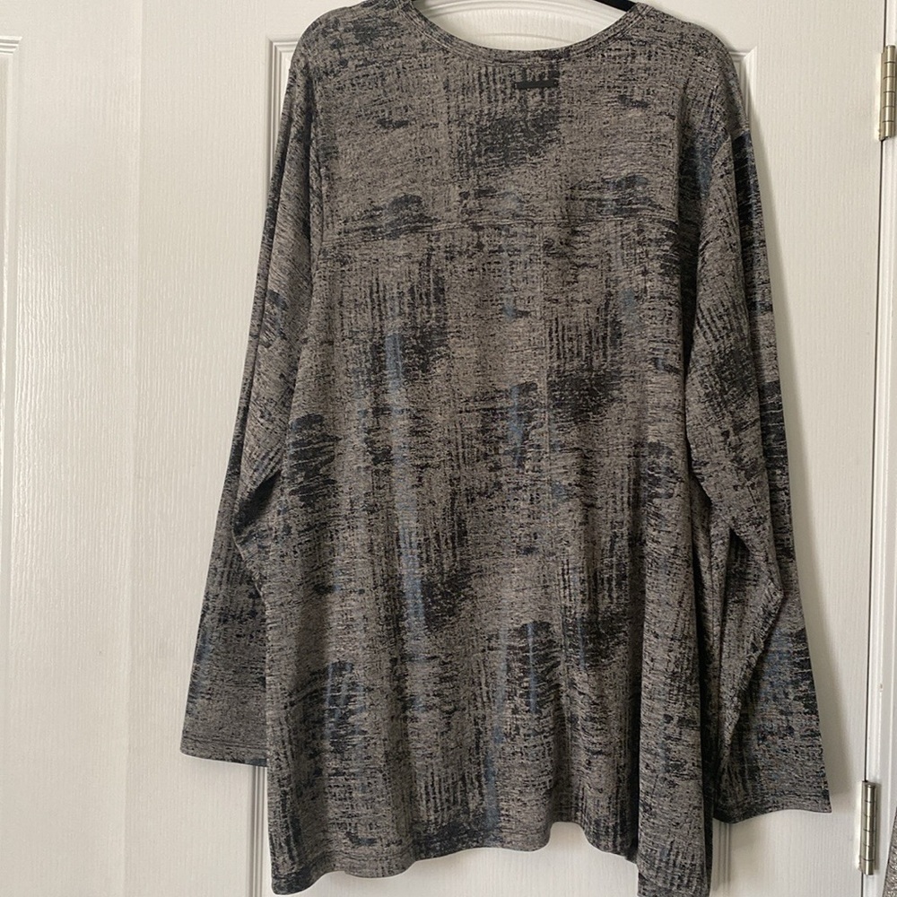 Peace Love World Foil Long Sleeve Tee Women’s Size 4X